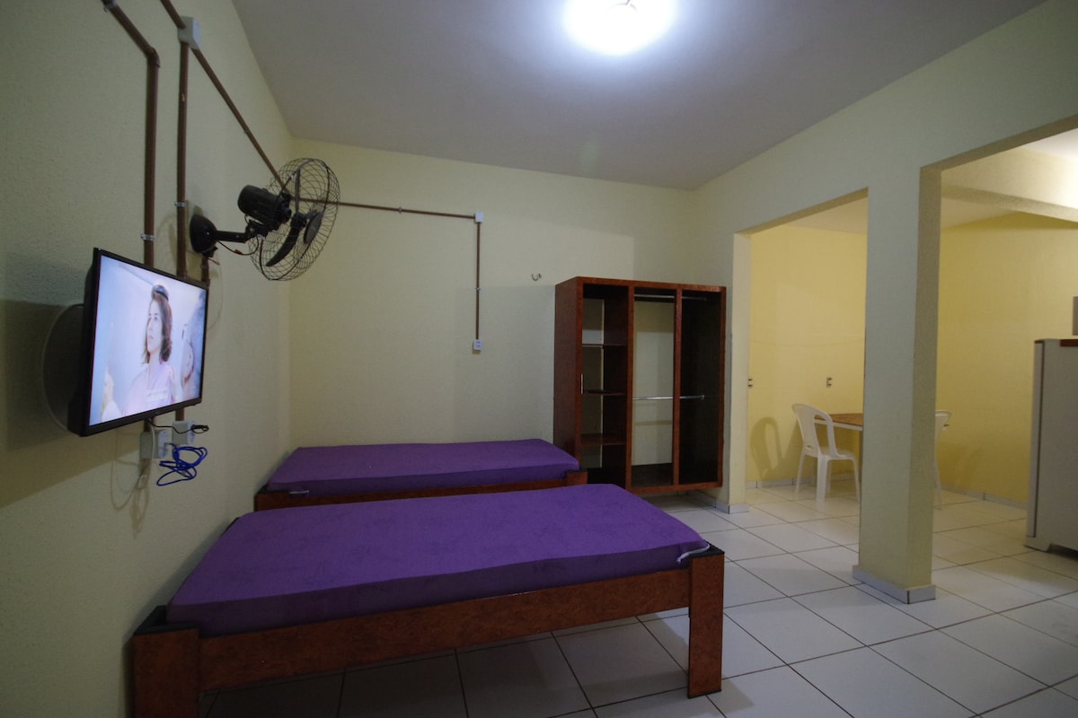 Apartamento MOBILIADO com AR em Fortaleza Aldeota