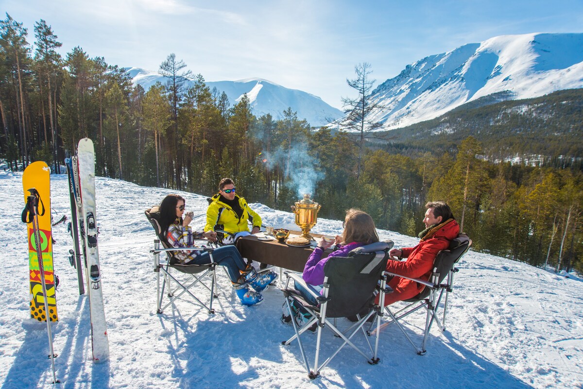 VIP Lake Baikal乡村小屋，可容纳10人