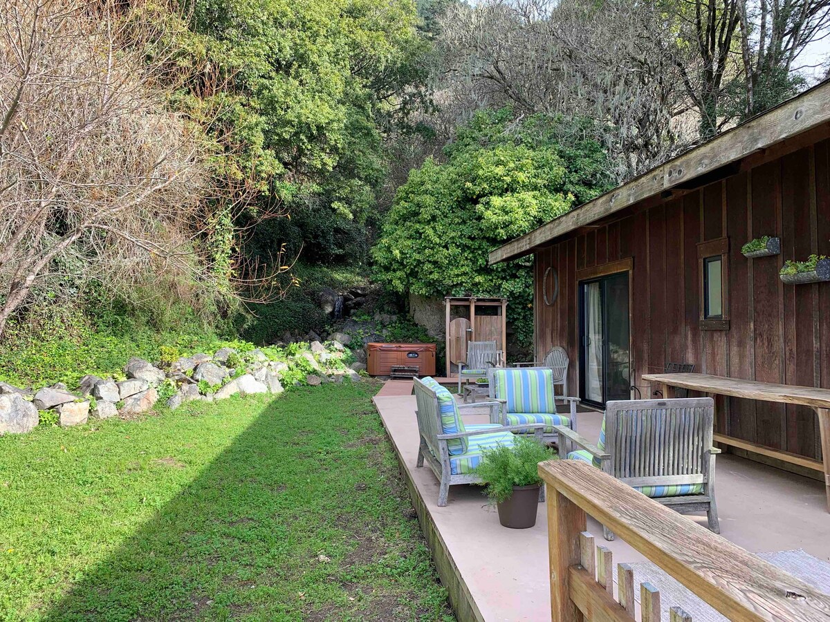 Creekside Barn House