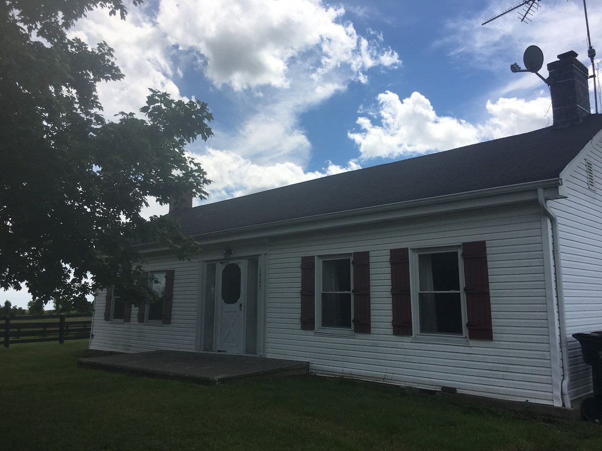 The Bunkhouse at Big Red Stables