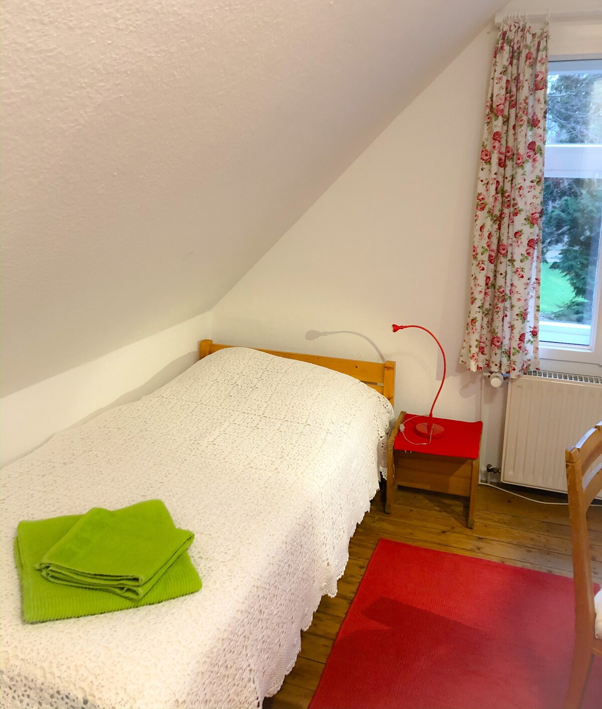 舒适的房间，位于Alt Wolfsburg ，临近Autostadt