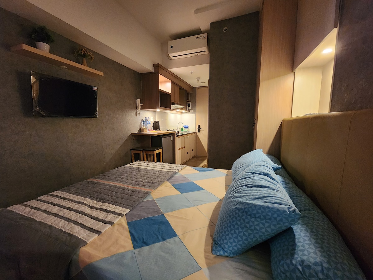 舒适的单间公寓@ Tokyo Riverside Pik2 ，带Netflix