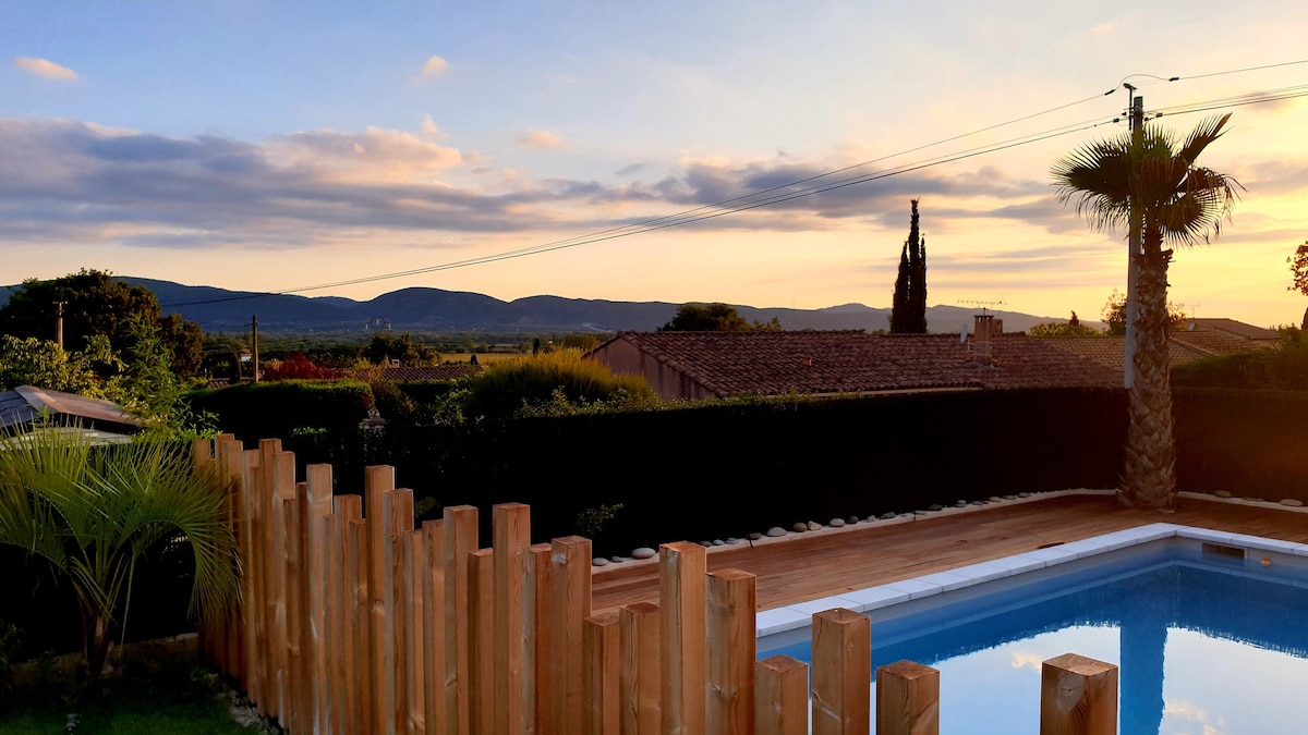 Villa moderne et confort avec piscine Sud Luberon