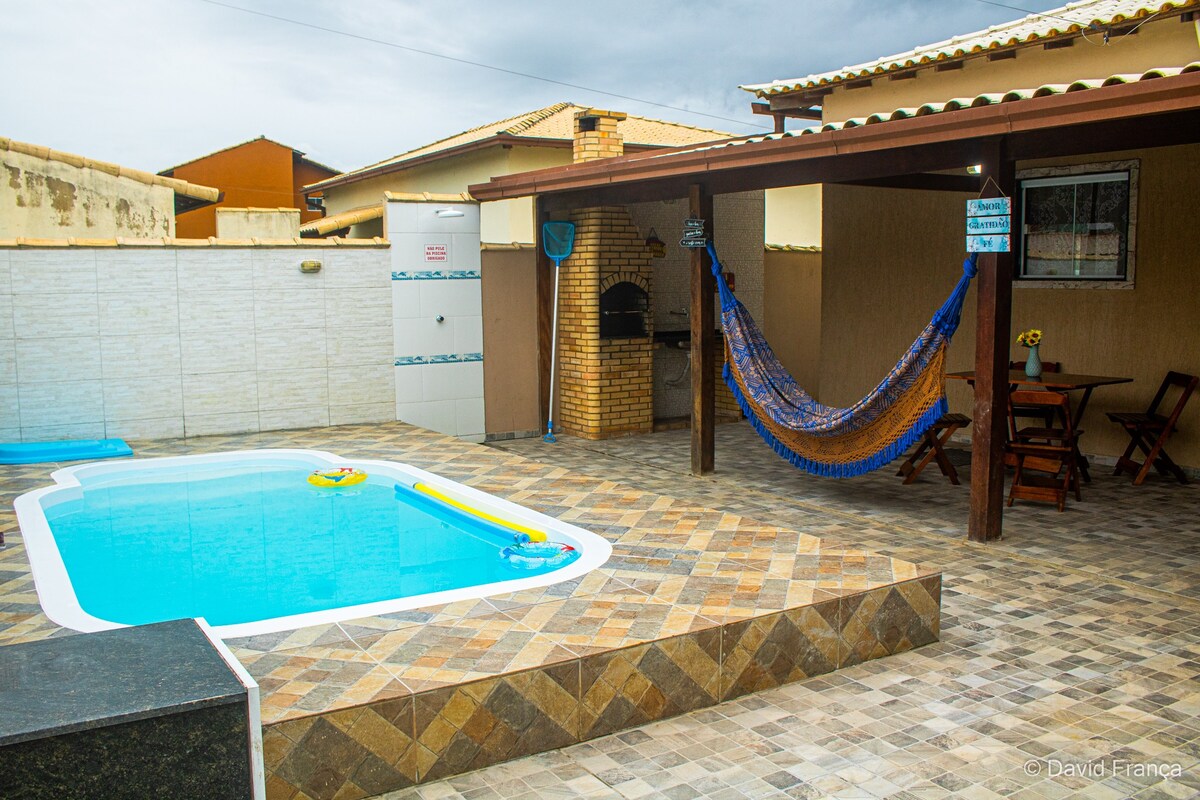 Casa Recanto de Unamar luxo com piscina privativa.