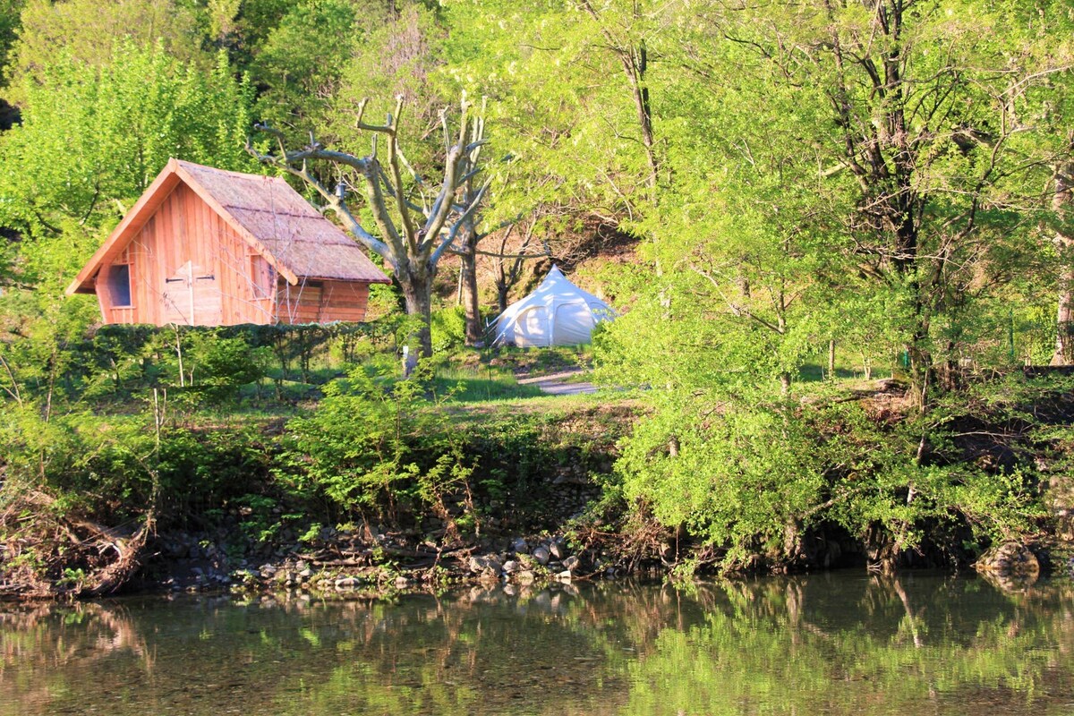 Chestnut River View Cabin