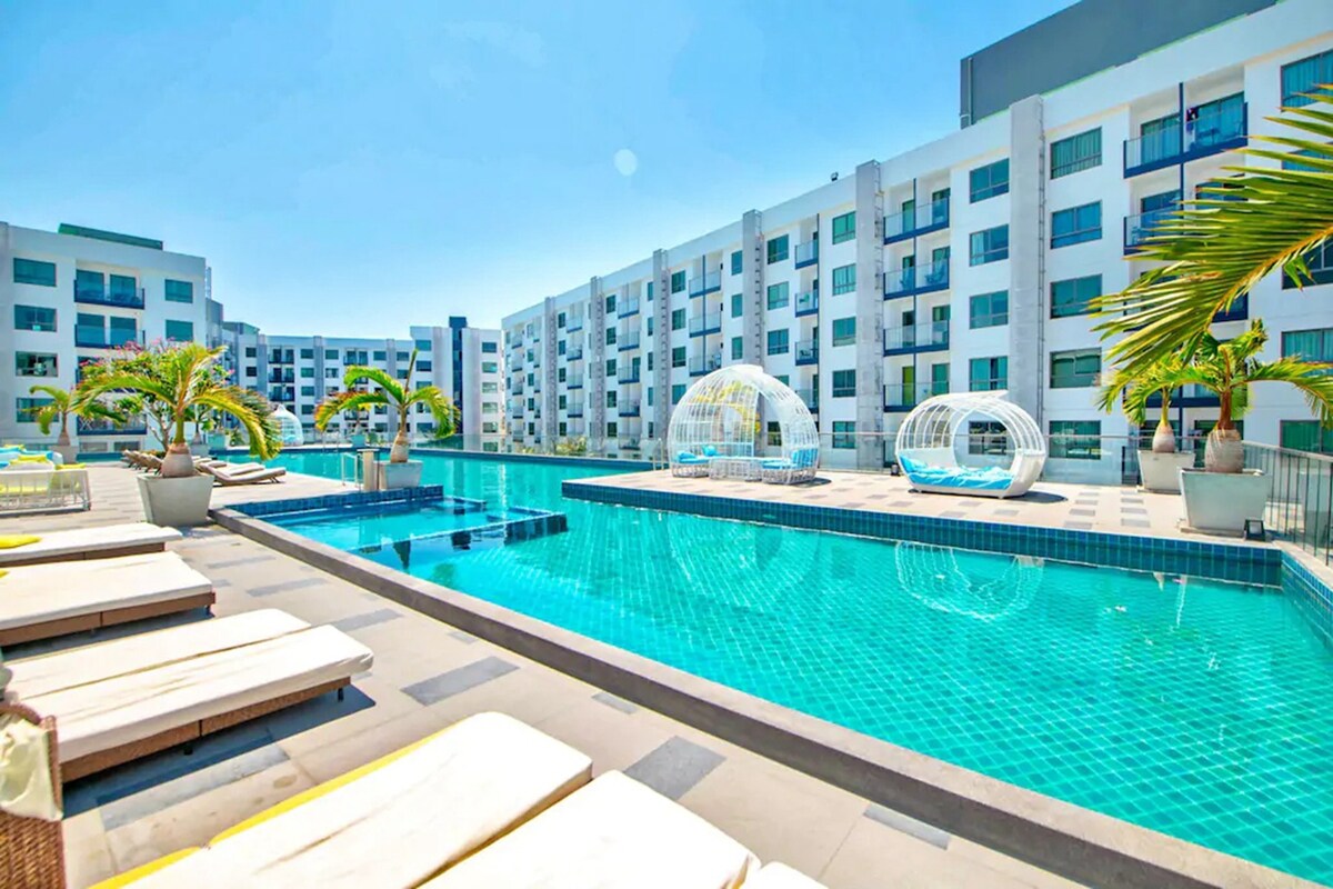 Arcadia 阿卡迪亚海边水系公寓❤️中文服务❤️大型无边环形泳池