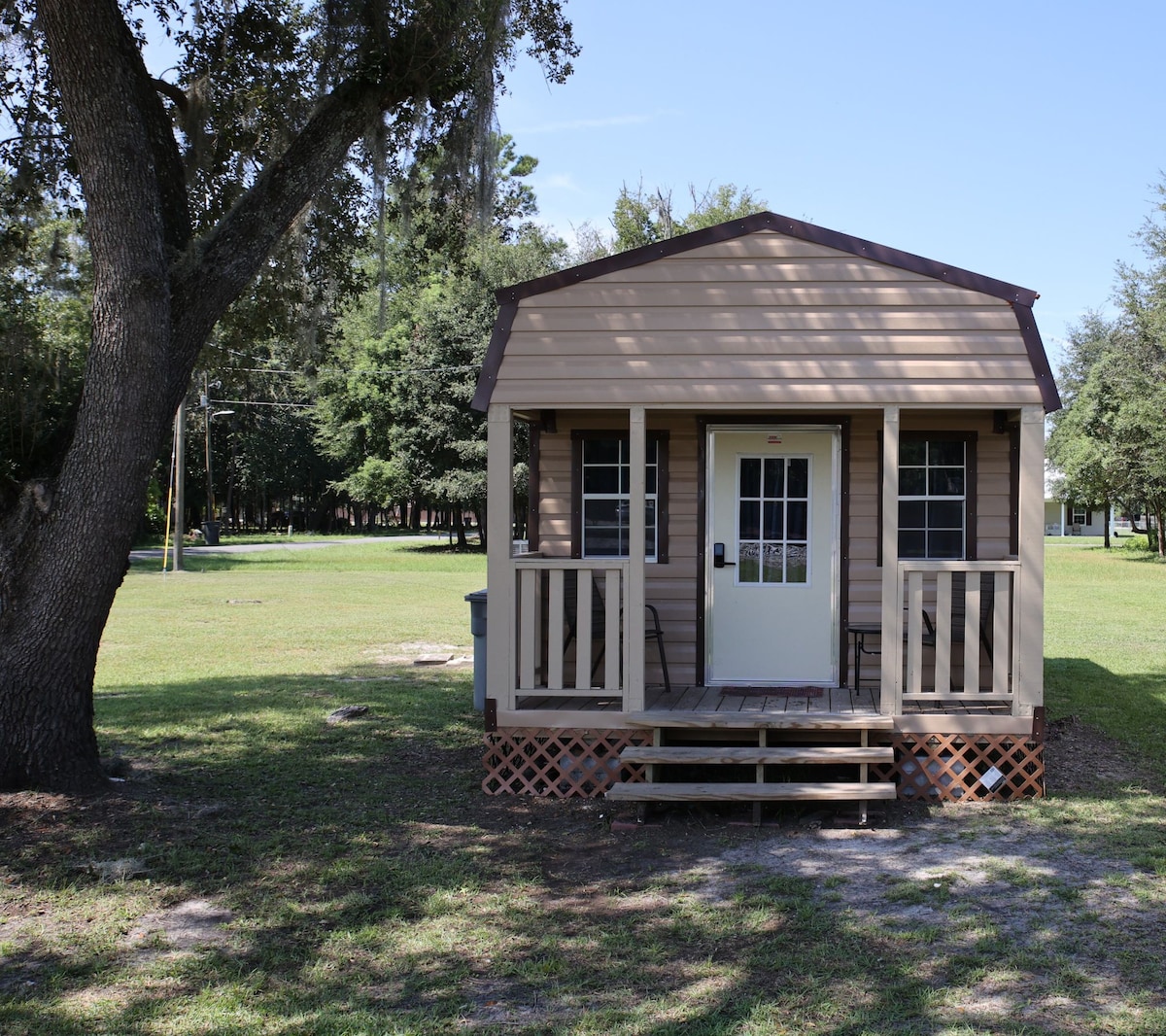 Cabin#2, right alongside Railroad tracks