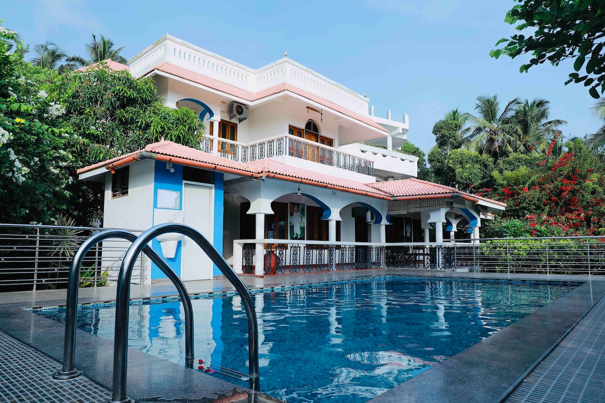 Entire beach bungalow with private pool