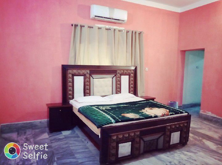 Hotel Booking Multan 03054627221. 3500PKR