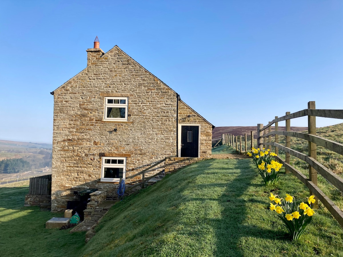 Converted Barn with the most stunning views