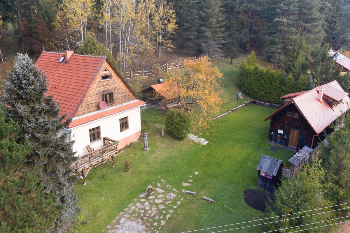 smi06any整套乡村小屋cottagehorarenforbiggergroups