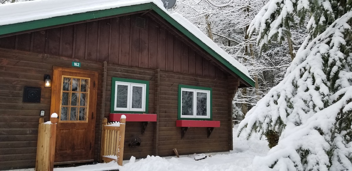 Dunham Log Chalet