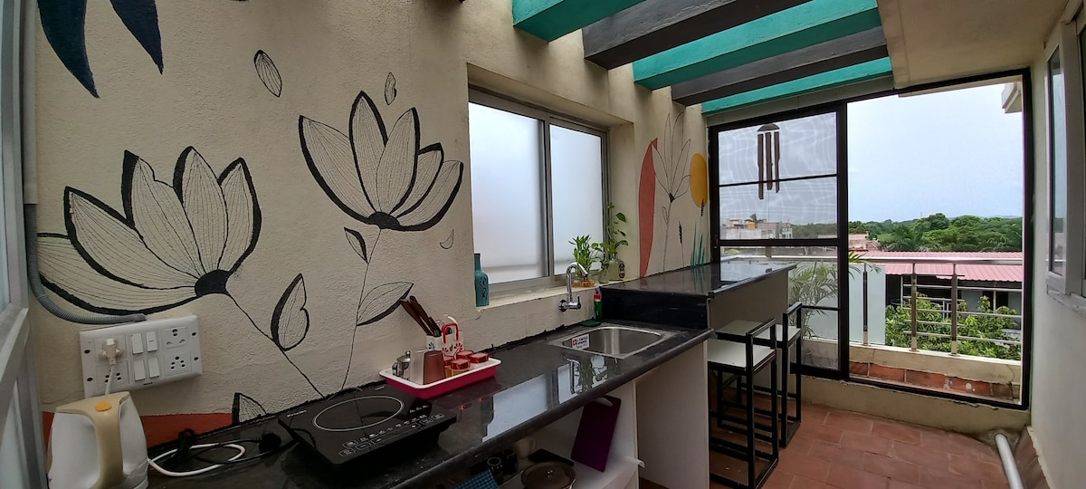 Niram-Terrace room with kitchenette