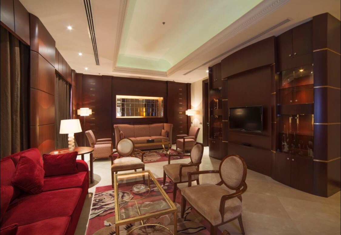 皇家豪华套房- Messan Al Khobar酒店