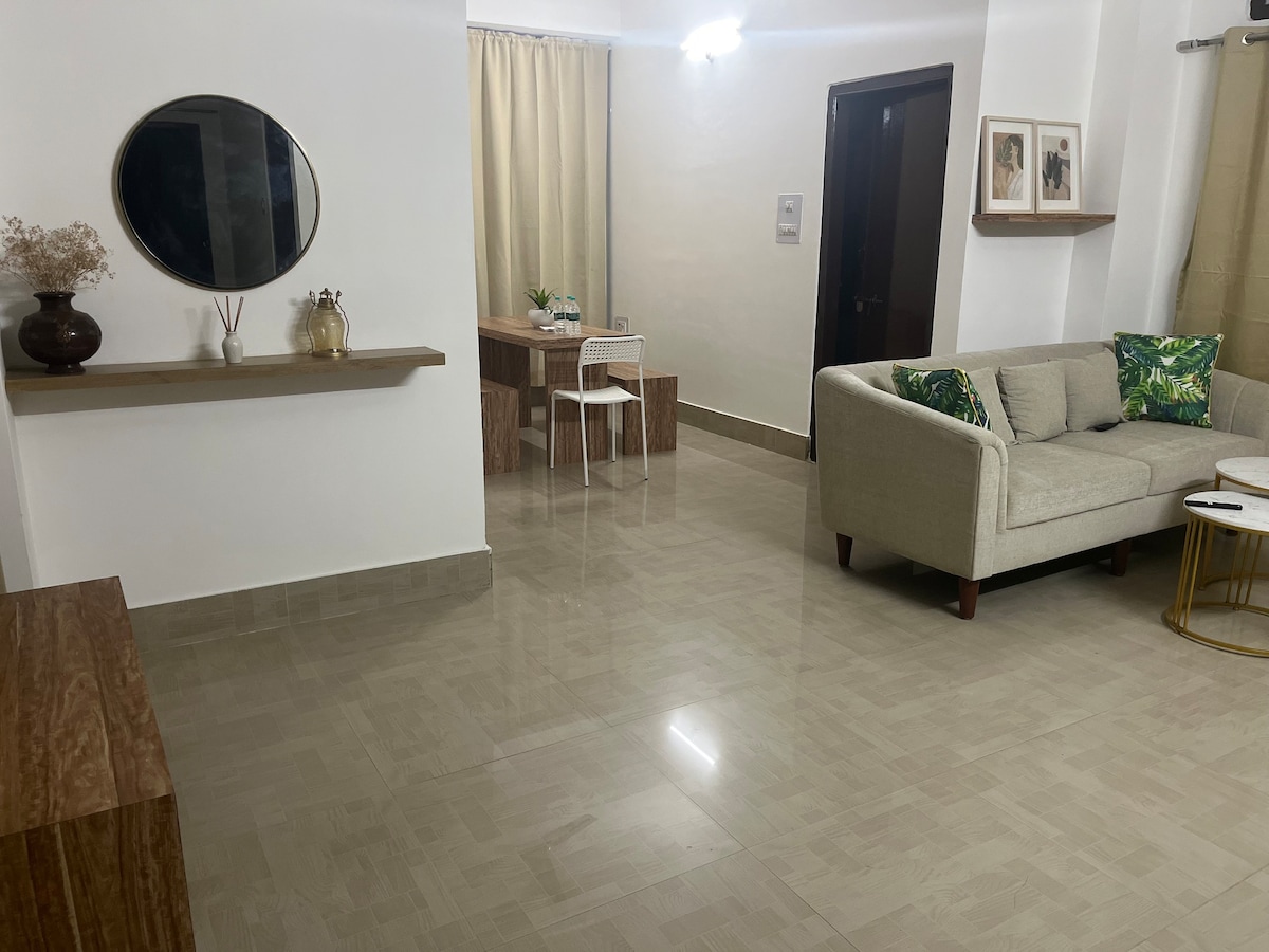 1 bedroom in a 2bhk flat