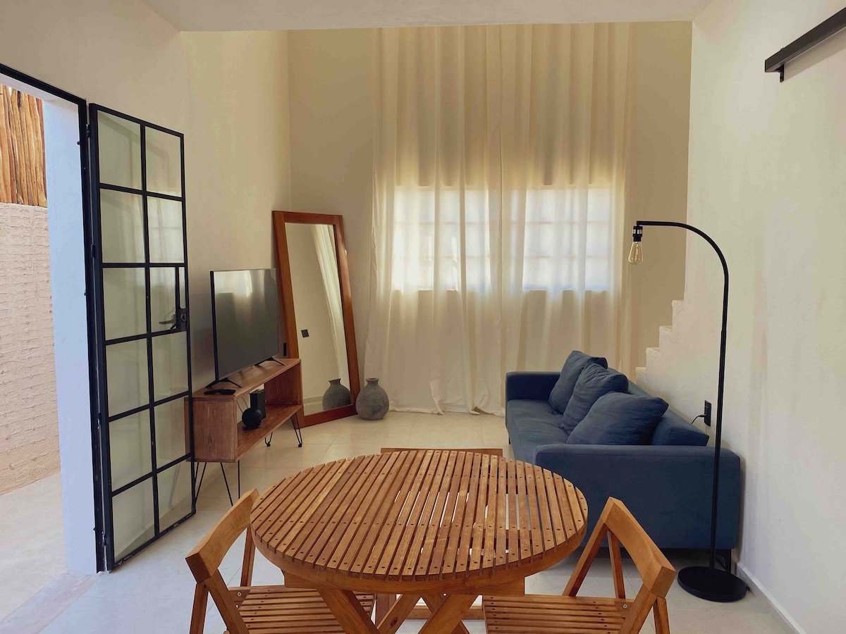 Loft |Casa Saramuyo 3,Alberca, pet friendly, AC.