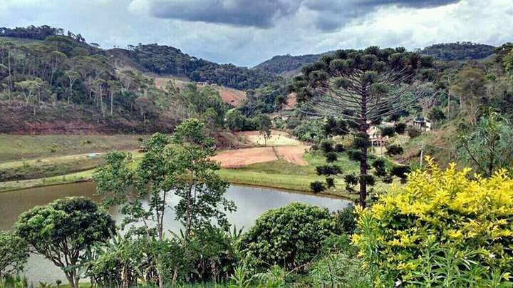 Casa no Campo (Serra do RJ)