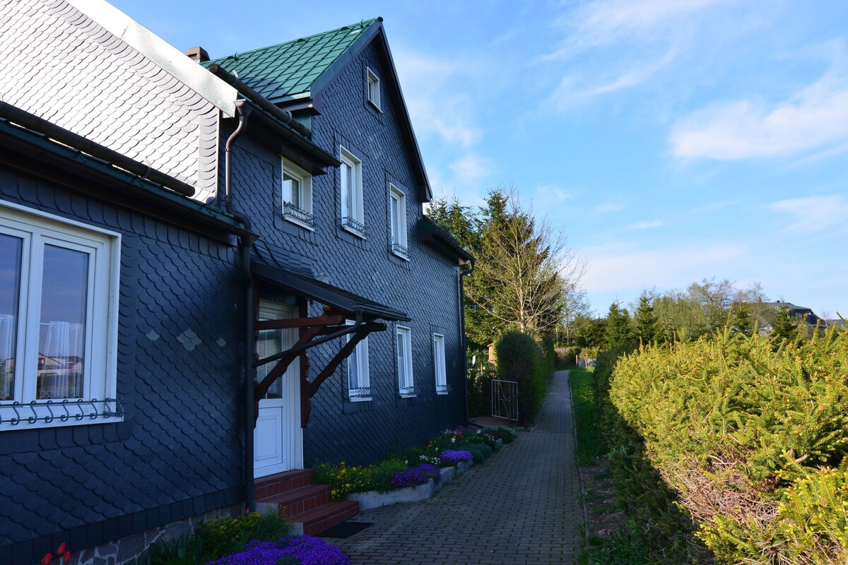 Holiday home with garden