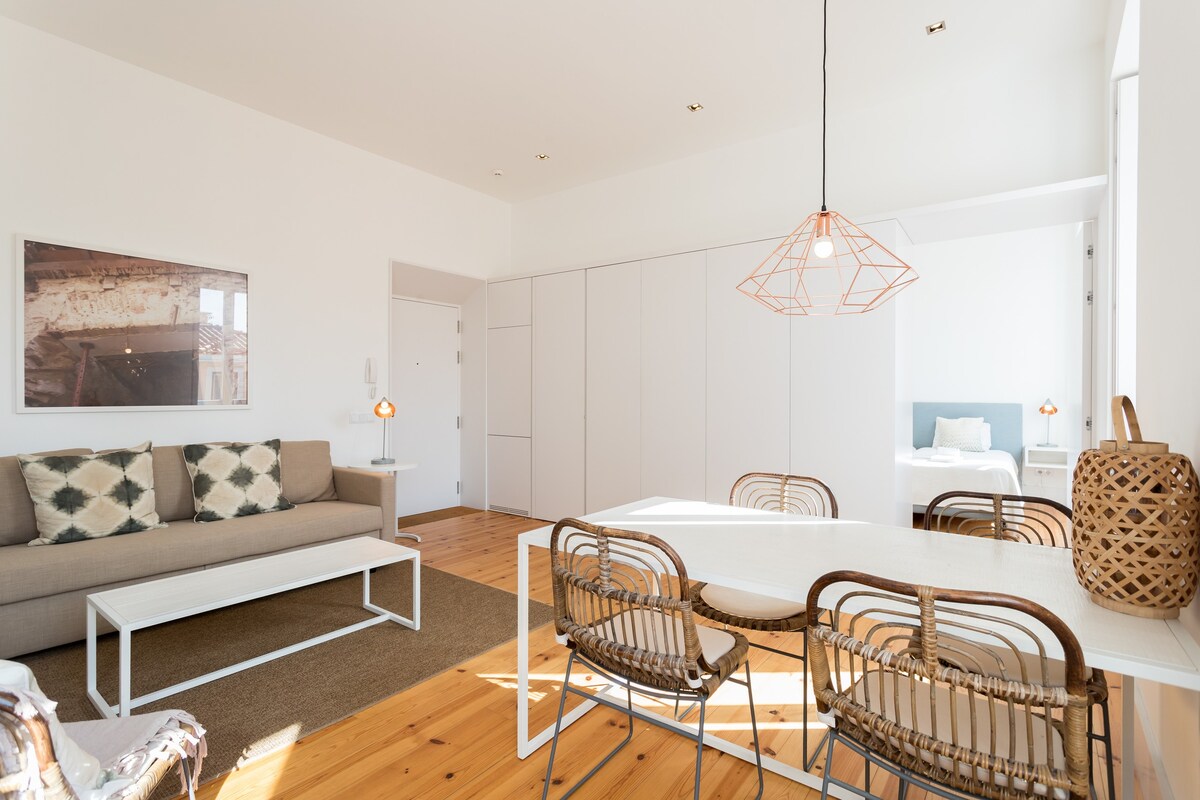 Chiado Cozy 2 Sunny 1BR - by LU Holidays