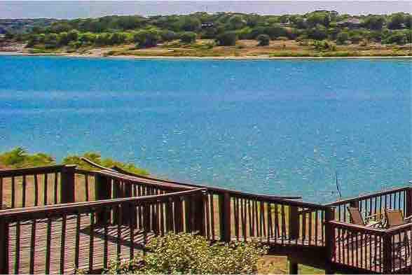 Serenity on Belton Lake| Gem with lake access