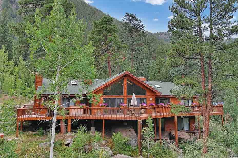 Cabin at Pike's Peak Falls