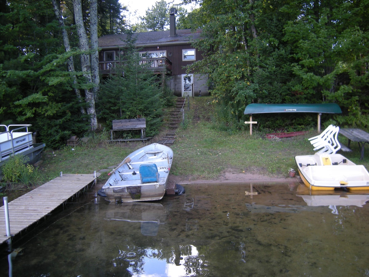 Powell Shores Lodge Lakefront Cottage