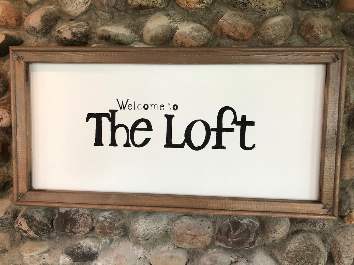 The Loft at Cobblestone Cottage双卧室