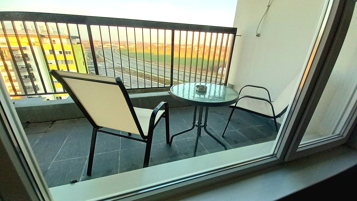 Danube Exclusive Penthouse, free parking,Wifi 85m2