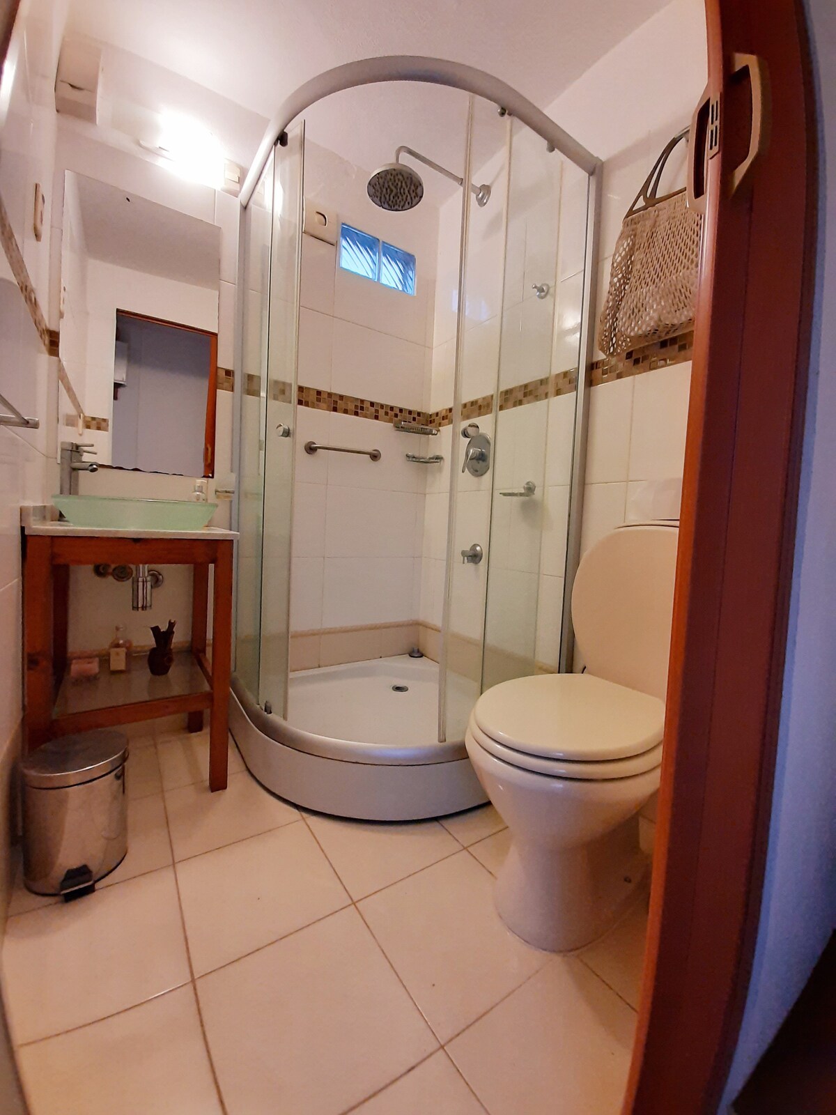 Casa Colibrí - Apartamento con baño privado.