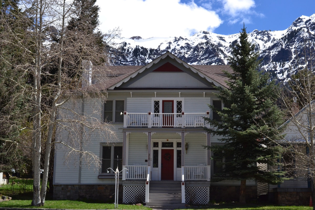 Historic Ouray Manor - 1号房和2号房（可供4人就寝）