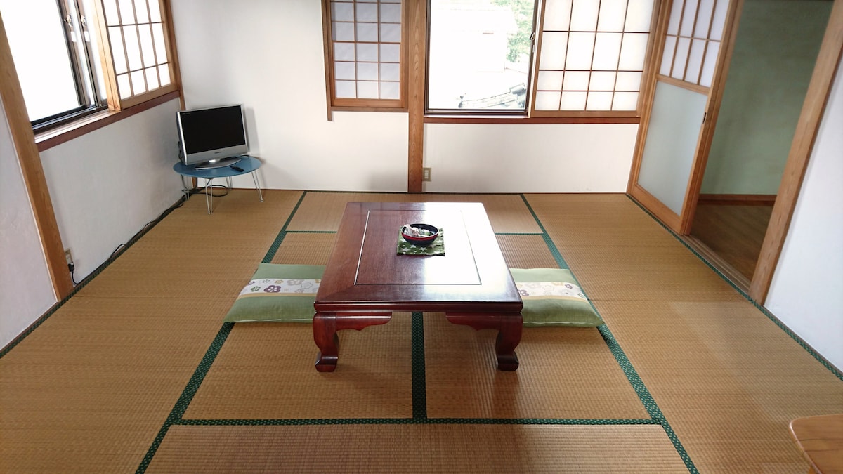 民泊（ Minpaku ） ，您可以在这里与宠物一起玩耍「Ten & Natsu house-」