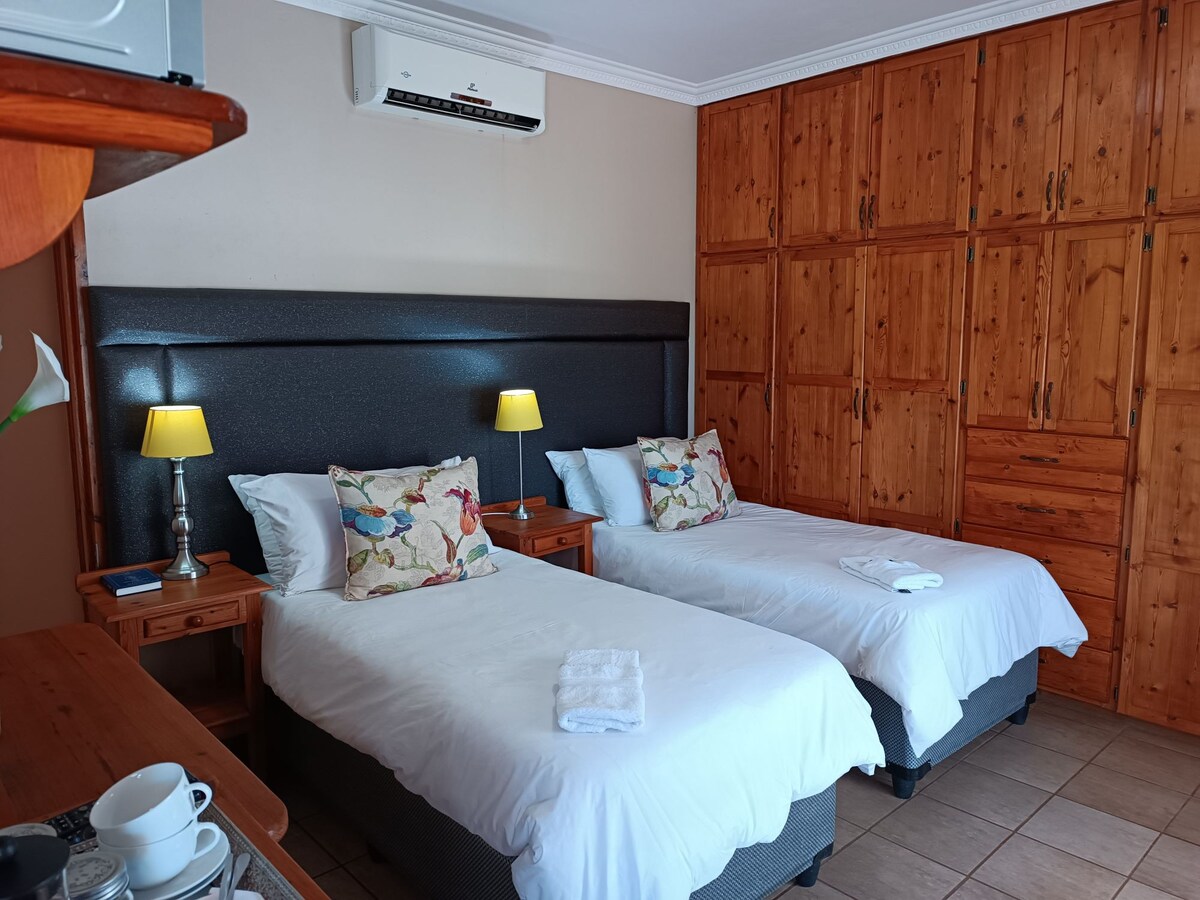 Makarios Guesthouse Room 4