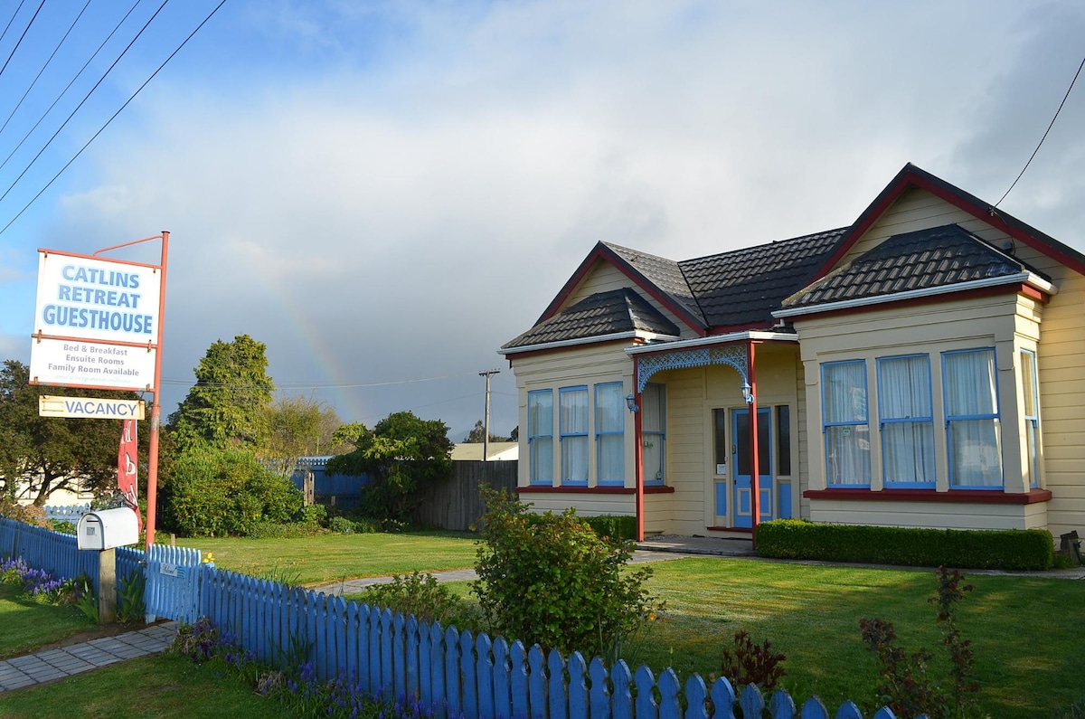 Catlins Retreat ， Owaka ，家庭套房，