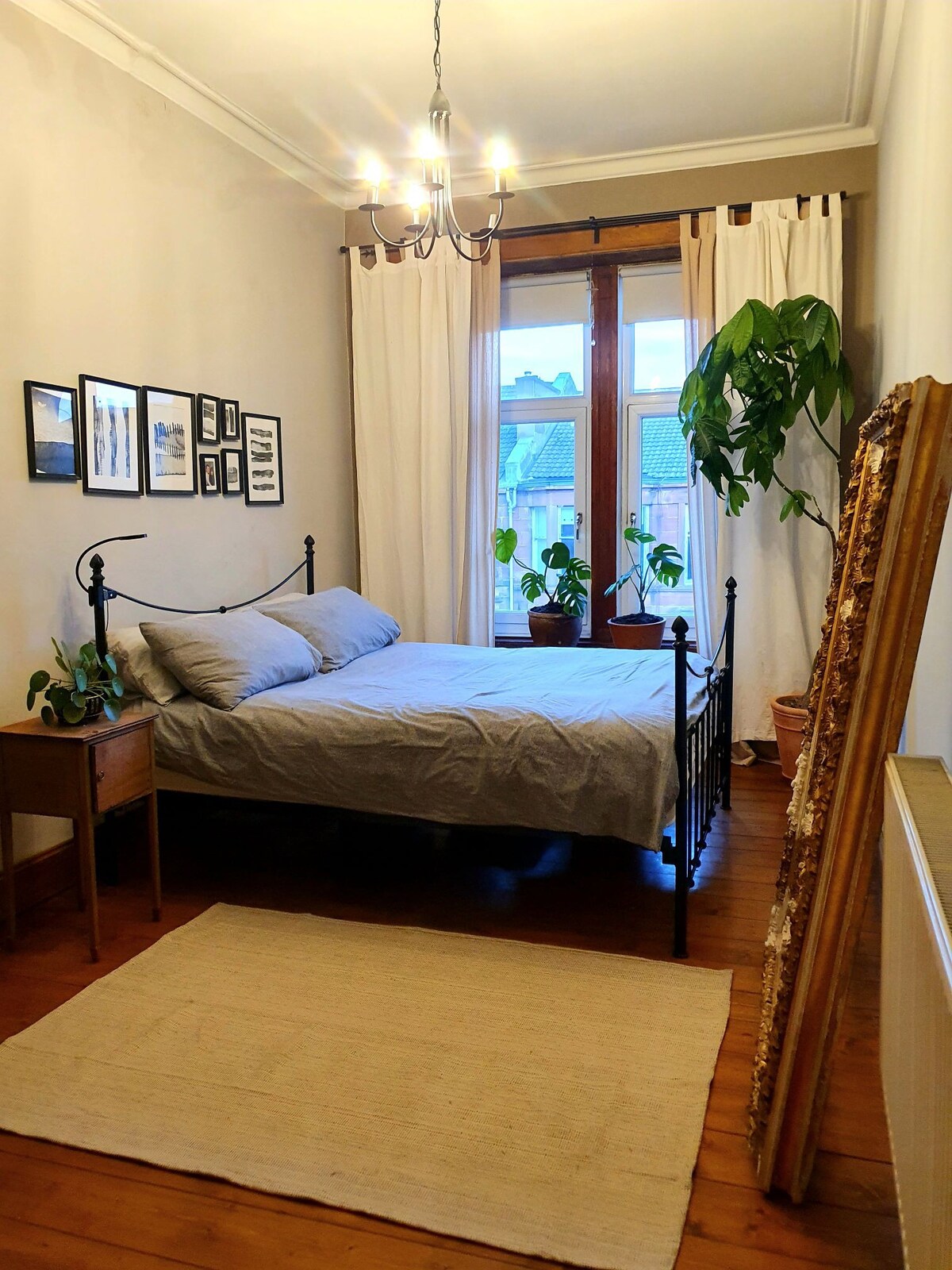 可爱、舒适和宽敞的双卧公寓。