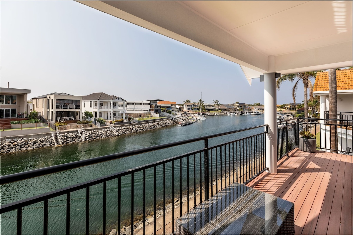 Luxury Port Lincoln Marina Stay