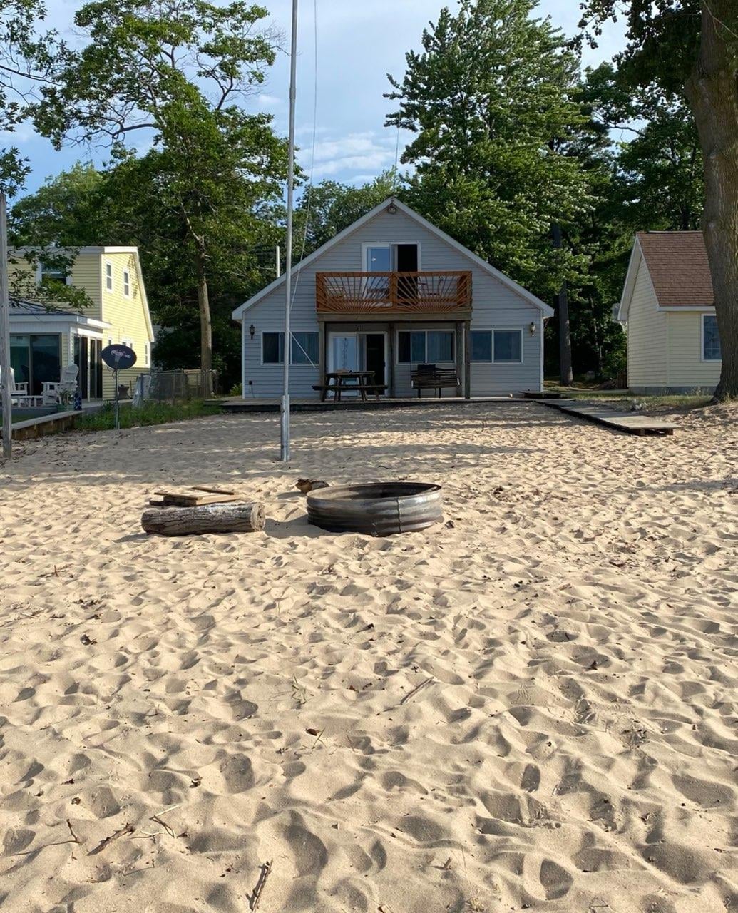 Great Lakes Waterfront Home with Sandy Beach