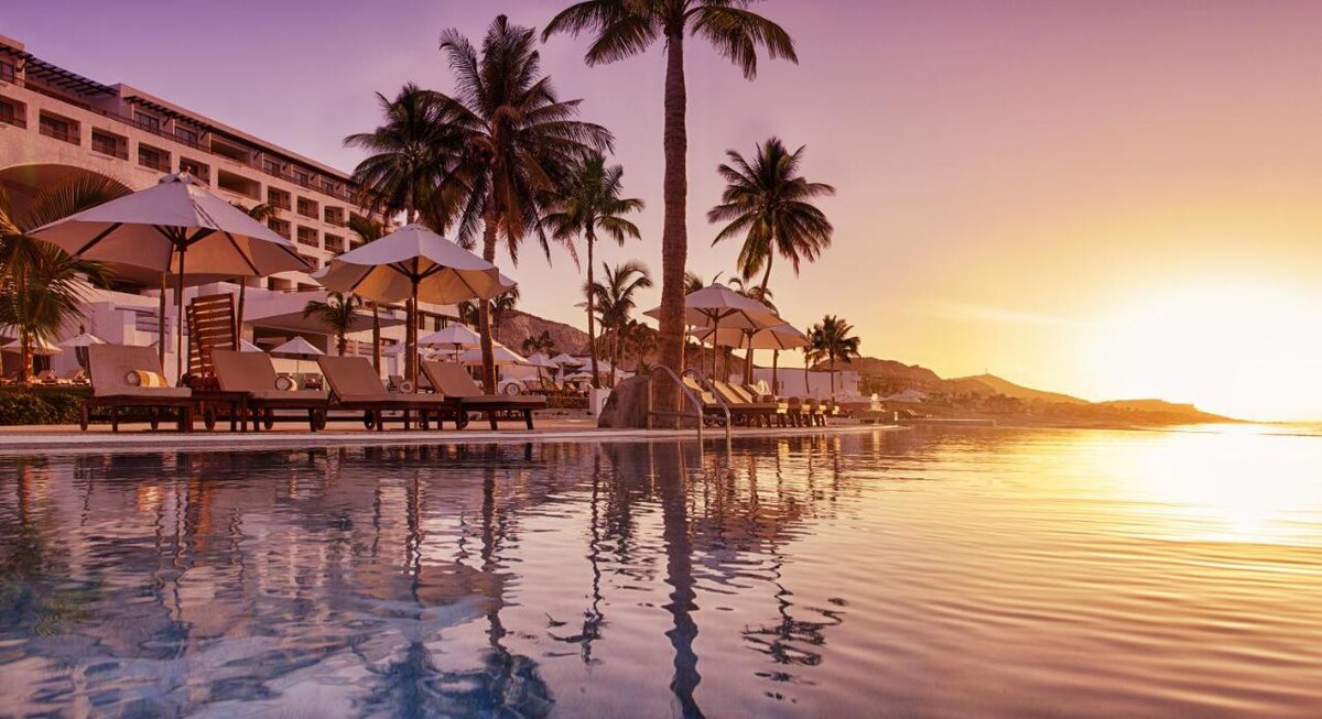 R 1523 Marquis Los Cabos All Inclusive Resort & Spa Adults Only with Ball Rooms ,Banquet room, and P