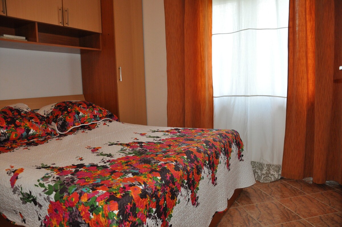Apartments DANIELA-A1-One bedroom 2 pax apartment with terrace and sea view