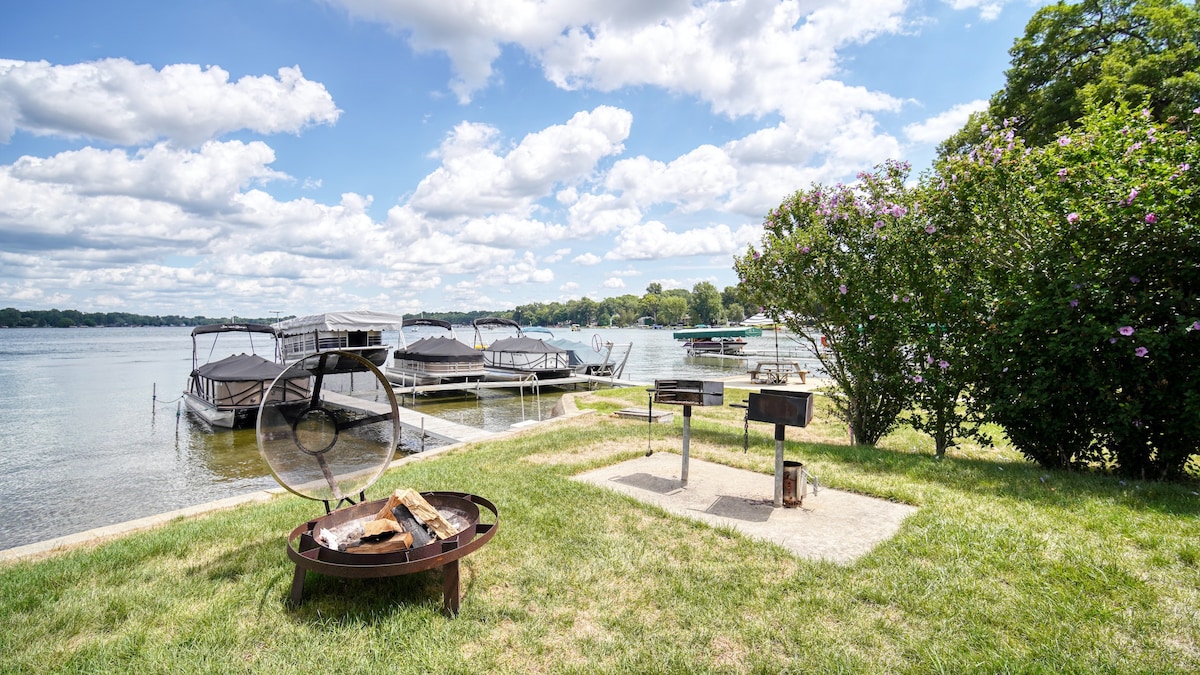 Beachcomber Suite on Clark Lake!Eagle Point Resort