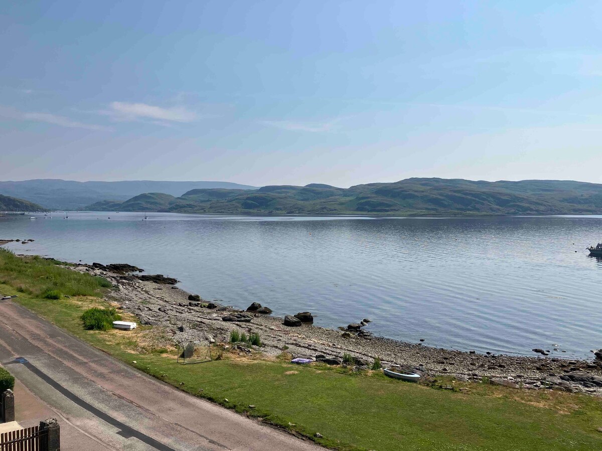 Tighnabruaich Argyll舒适的海滨公寓