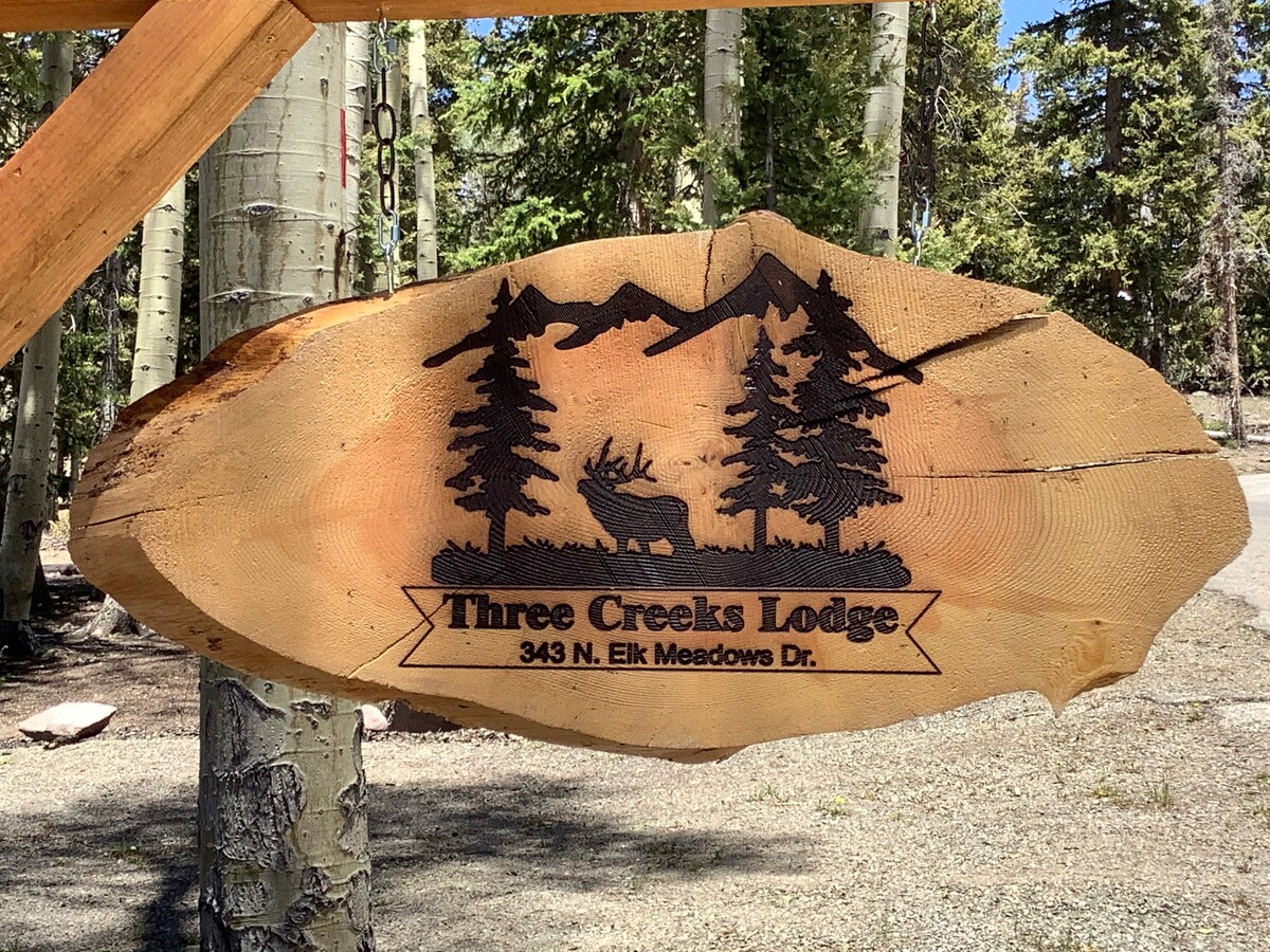 Three Creeks Lodge-Sleep20 + Eagle Point滑雪场往返