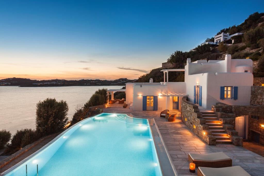 Mykonos Luxury Villa with Seafront Panorama