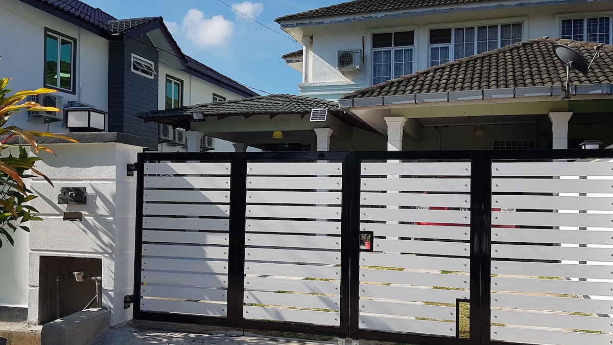 RR Homestay Lot 144 Chukai Kemaman