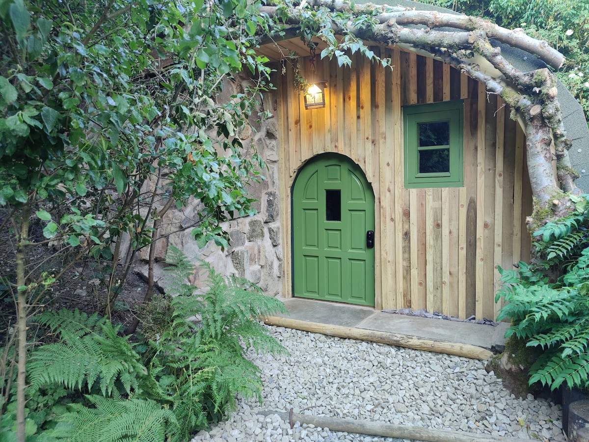 Hobbit House in The Dell