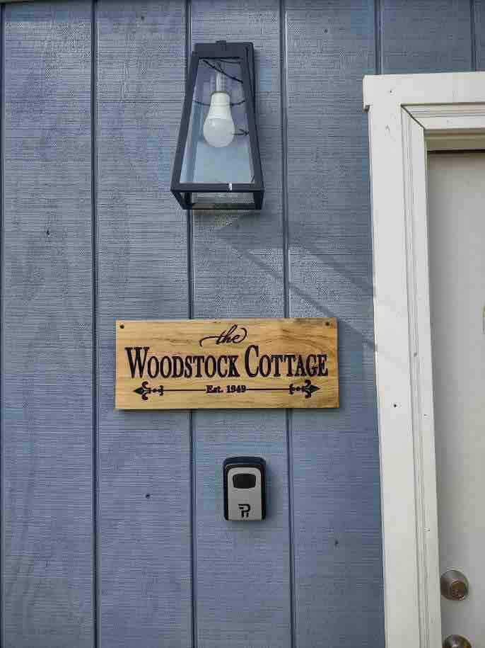 Woodstock Cottage距离Bethel Woods 10分钟路程