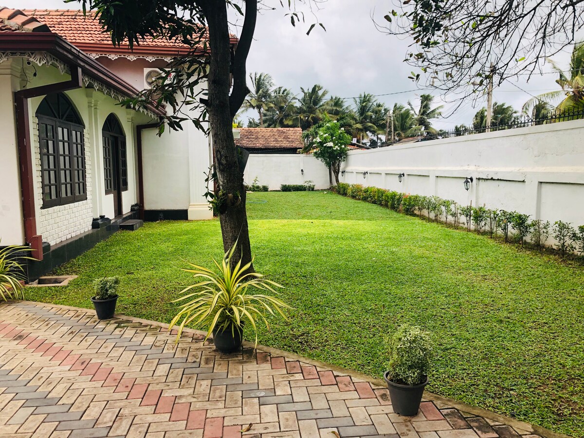 Grand Villa Negombo