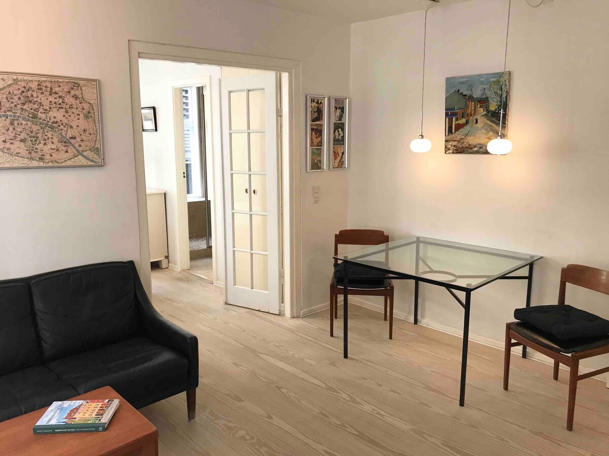 Fully furnished apartment next to Kgs Nytorv.