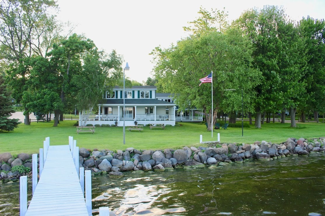 Badger Shores Waterfront Property on Green Lake