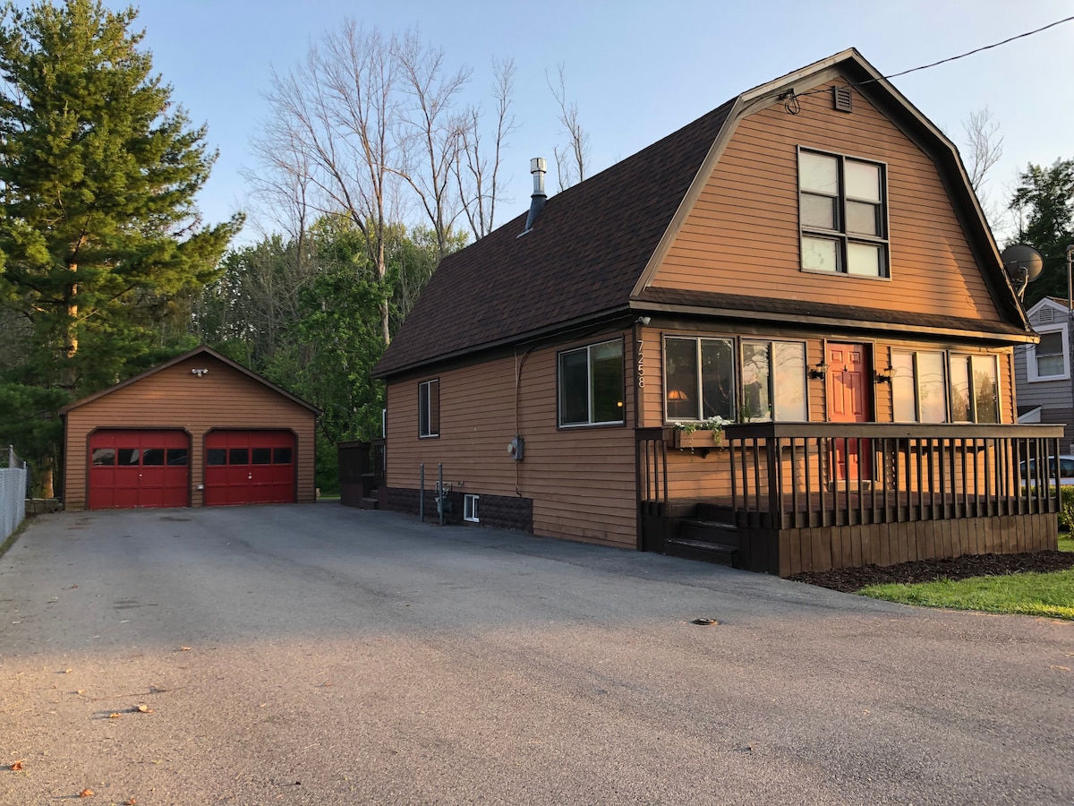 Oneida Lake Lodge