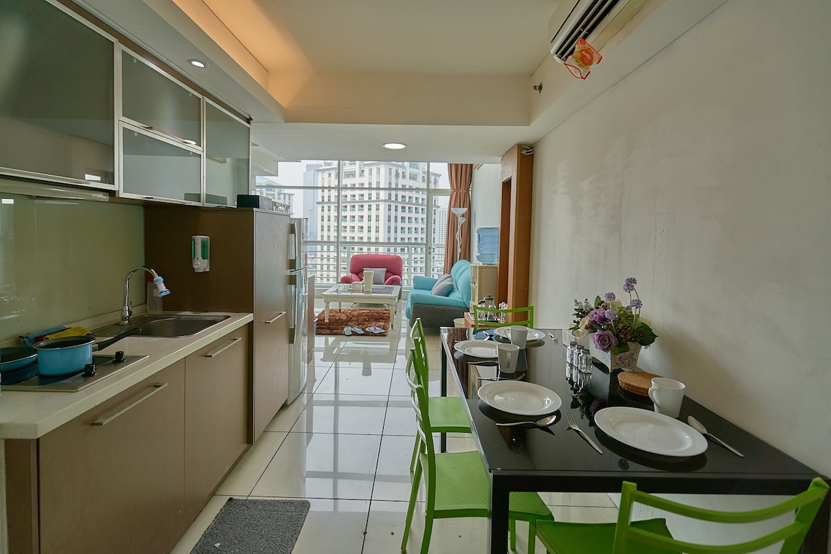 3张床Vibrant Loft at CityWalk Mall - Sudirman